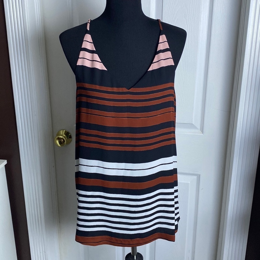 Apt. 9 Women’s Sleeveless V-Neck Blouse Adjustable Straps sz L NWT